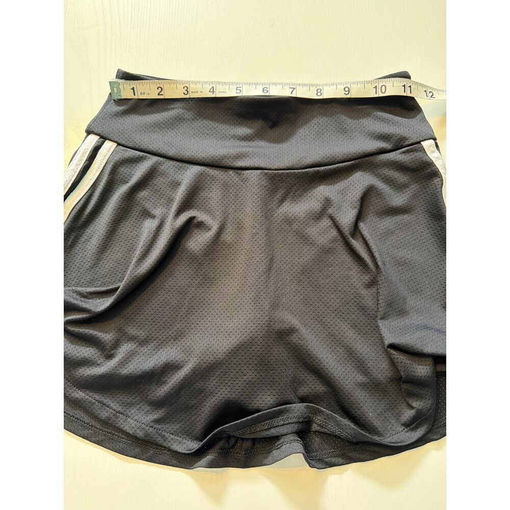 Girls Sz Large(14) adidas skorts - Picture 5 of 9
